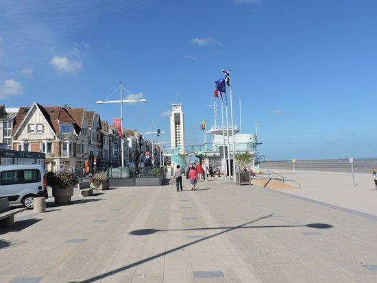 Hôtel Jolly Roger Dunkirk Exterior foto